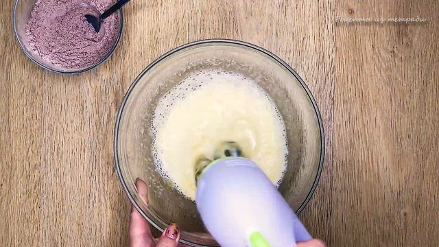 Наливной (заливной) творожно-шоколадный пирог - ПП рецепт вкусного десерта без сахара