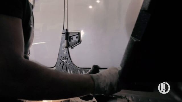 Jeep Wrangler установка порогов, лючка для бензина, противотуманных фар. Тюнинг джипа. #5