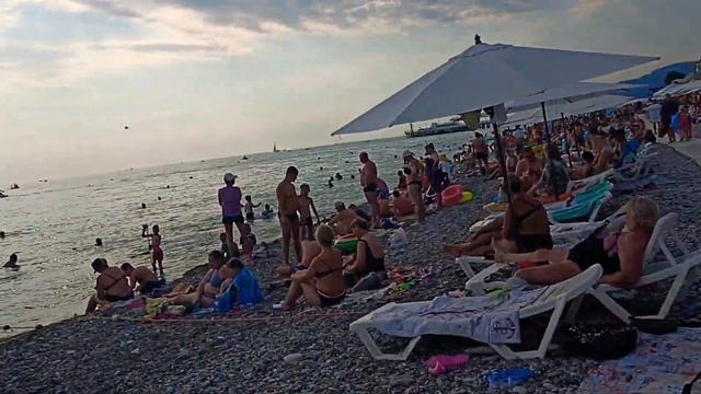 Обстановка на море Лазаревское Сочи сегодня 19 июня 2022