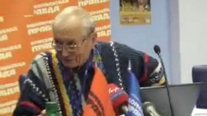 Евгений Евтушенко читает свои стихи