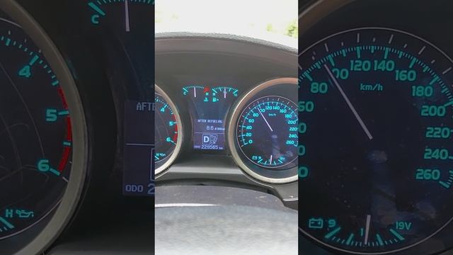 тойота ленд крузер 200, дизель  4,5. расход  по трассе,  90-95 км 8.6 литра, по факту 10-12. смотреть онлайн