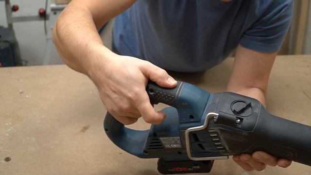  Pila do každé rodiny   Bosch GSA 18V-32 Ocaska