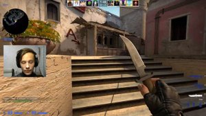 Поставил точку вместо прицела!? (CS:GO)