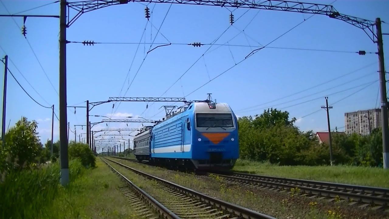ЭП1М-445 с вагоном ВИКС и приветливой бригадой. смотреть онлайн