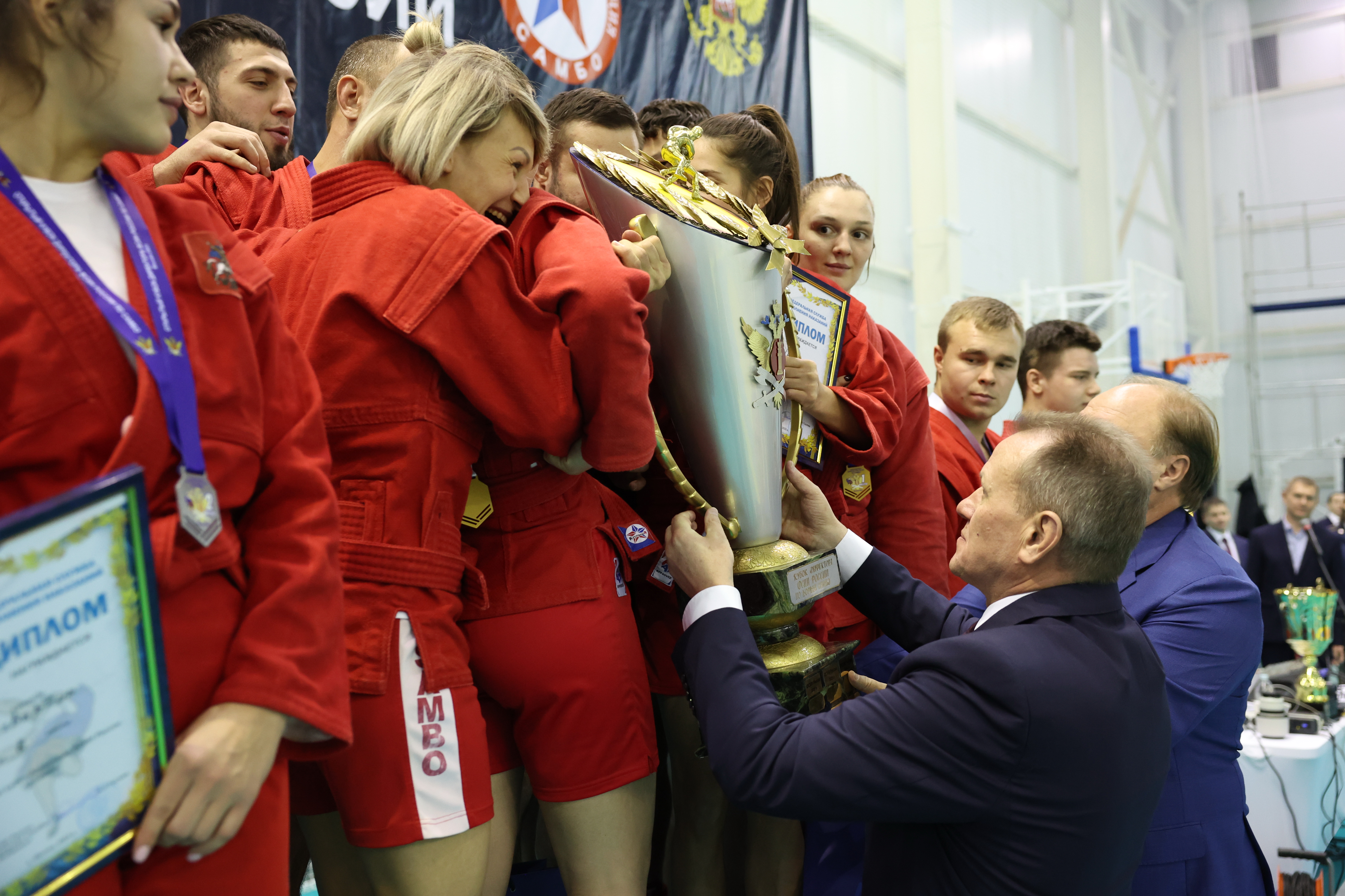 Наука обороны: команда ФСИН стала лучшей на всероссийских соревнованиях силовых ведомств по самбо