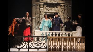 Спектакль «Чудесный грузин» МХАТ им. Горького, где сыграла Ольга Бузова.