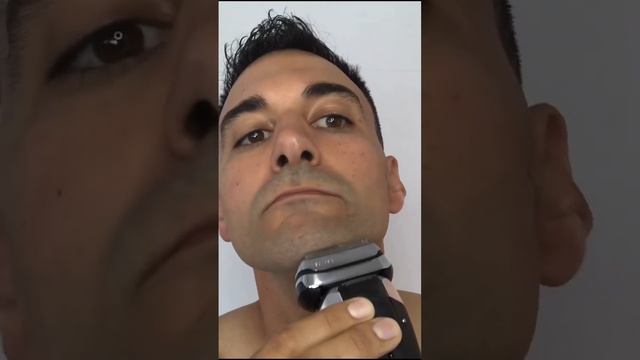 Panasonic Arc 5 vs. Braun Series 9 - FULL REVIEW @GroomReviews #beard #shaving #shave #shaver #trim смотреть онлайн