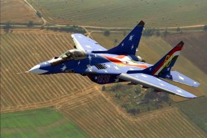МиГ-29 способны сбрасывать бомбы и поражать воздушные цели