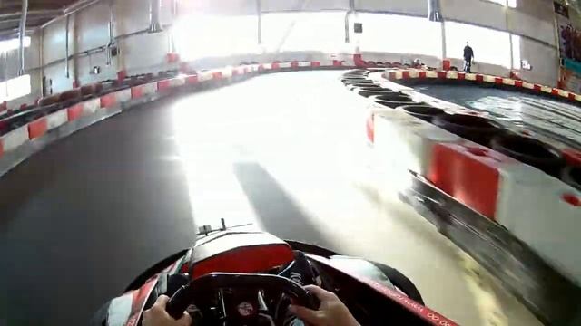 МОЙ ПЕРВЫЙ КАРТ / ЭКШН КАМЕРА смотреть онлайн