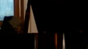 Чик чирик поёт воробушек