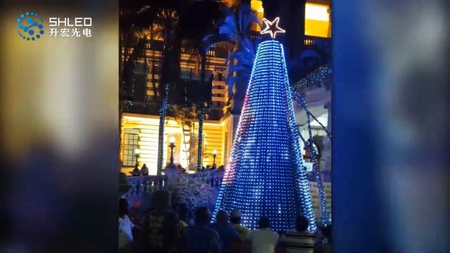 Christmas Tree Lighting in Russia Новогодняя елка в России смотреть онлайн