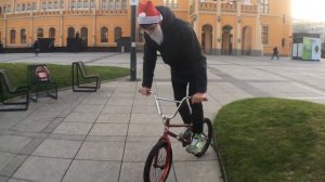 КАК СДЕЛАТЬ БАРСПИН НА BMX? HOW TO BARSPIN ON BMX?