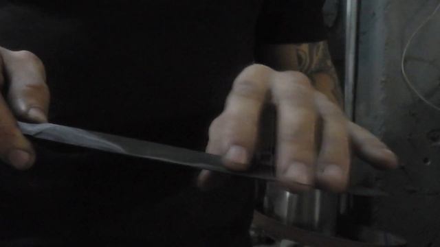 Закалка филейного ножа из х12мф смотреть онлайн