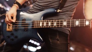 "Thnks fr th Mmrs" - Fall Out Boy (Cover by First to Eleven)