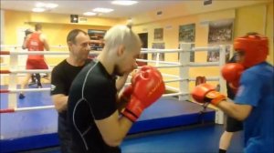 Бокс. Джеб. Прямой удар. Серии ударов. Техника профессионального бокса.