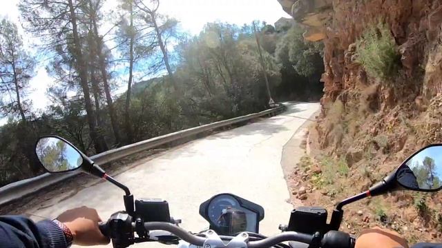 Aprilia Shiver 750 - Ride & Review Of This Beast Of A Bike | Is It Worth A Punt? | British Biker ??