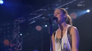Lena Meyer-Landrut LIVE @ Reeperbahnfestival in Concert