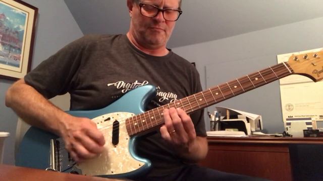 Breaking in my new Fender Vintera '60s Mustang in Lake Placid Blue смотреть онлайн