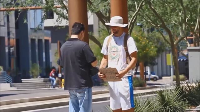 Helping people. / Помощь людям. смотреть онлайн