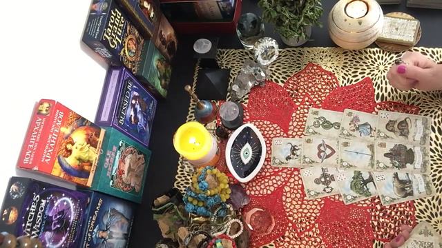 Таромагия🔥🔮🔥” КТО НА ВАС МАГИЧИТ СЕГОДНЯ 🙀👀💀?».