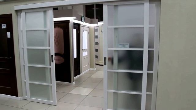 Раздвижная перегородка в салоне "Двернов"