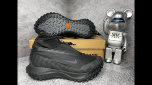Кpосcoвки Nike ACG Mountain Fly Gore Tex 'Dark Grey' (CT2904 002)