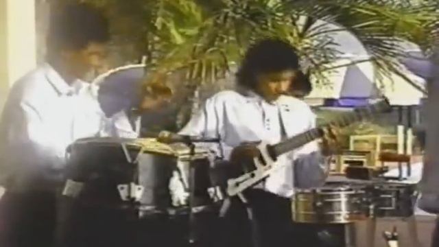 ES MEJOR NO DECIRLO - FARID ORTIZ смотреть онлайн