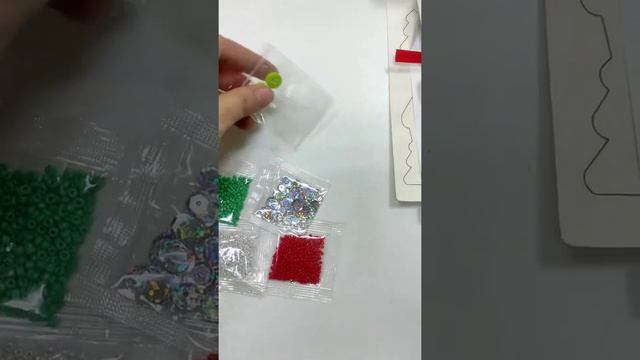 DIY Новогодний домик из фетра. Ёлочные игрушки Diy. #новогодние #игрушкисвоимируками #ёлочные