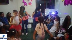 CONCURSO TWERKING QUIEN SACARA LAS PELOTAS PRIMERO