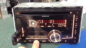KENWOOD DPX-404U - DOUBLE DIN CD/MP3/USB STEREO