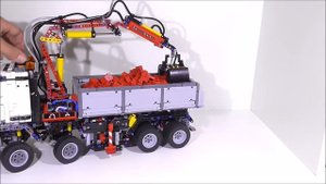 Lego 42030 Volvo Wheel Loader & 42043 MB Arocs 3245 in Business - Lego Fun Review