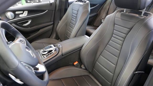 2018 E 400 4MATIC Sedan // Mercedes-Benz Surrey смотреть онлайн