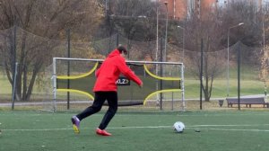 ПОШИЛ свои БУТСЫ