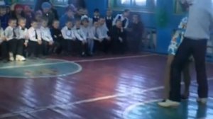 Школьный танец вальс три пары