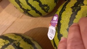 Как выбрать сладкий арбуз ? Мальчики и девочки ?