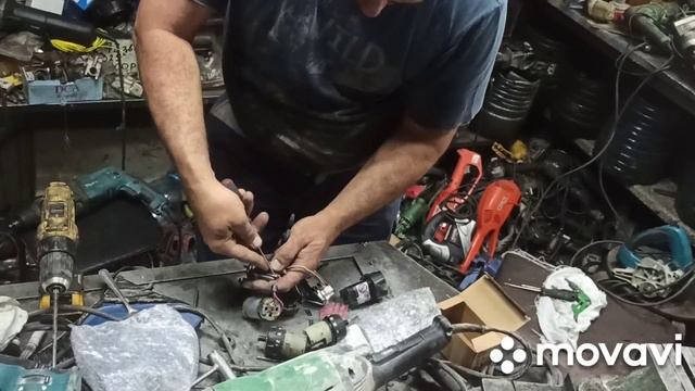 Mix : AEG HG560 D (фен) ремонт бракованной спирали, AEG WS 2200-230 - труп, Makita DF330D - поживет смотреть онлайн