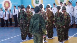 Строевая подготовка детей школы №8