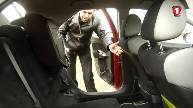 Обзор б/у автомобиля Honda Civic (8) хэтчбек 2006-2011 г.в. смотреть онлайн