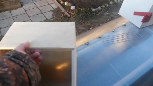 Клетки для кроликов уличного содержания своими руками. Продолжение, часть первая... смотреть онлайн