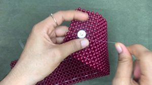 How to fix a magnetic lock on your beaded bag // simple and easy DIY.