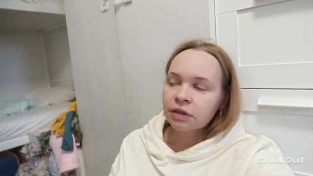 ВЛОГ : Что можно купить на 996₽ 👍 Квартира за 19 миллионов 😳 20.10.23 смотреть онлайн