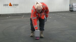 Процесс ГНБ: бурение пилотной скважины, расширение, протягивание трубопровода (видео с объекта)