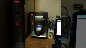 Кофемашина BOSCH TES50621RW VeroCafe Latte Pro