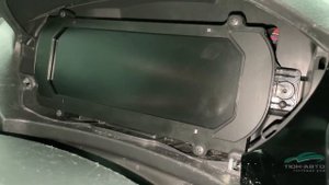 Установка на автомобиль LADA VESTA жидкокристаллической панели комбинации приборов -ТюнАвто VISION-