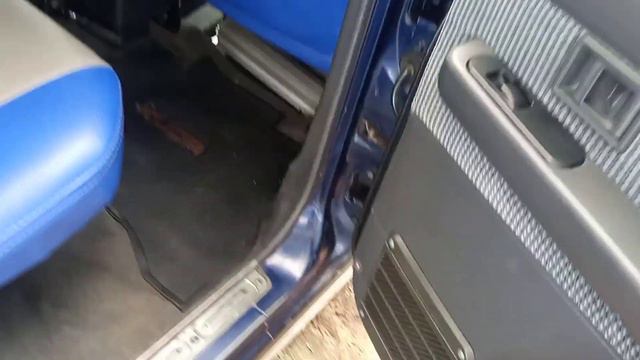 DIJUAL || MITSUBISHI KUDA DIESEL SOLAR TAHUN 2000 GEN 1 Original GOOD CONDITION смотреть онлайн