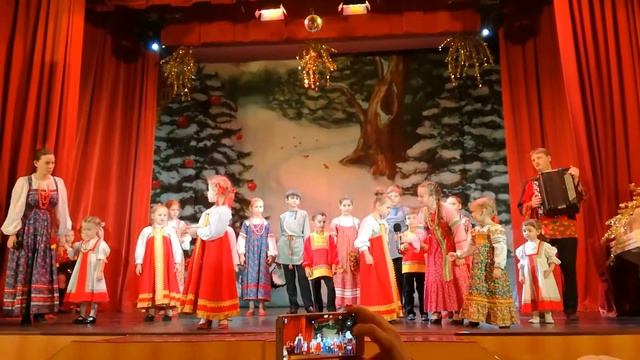 Лад и Лапушки «Заюшкина избушка»