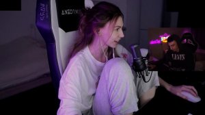 Фруктозка любит ходить Г*Л0Й, показала П0ПКY