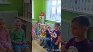 Садик 9, Группа №2, детки читают стихи