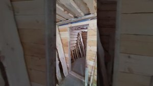 отделка бани из необрезной доски...