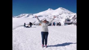 Песня Надо очень рано вставать